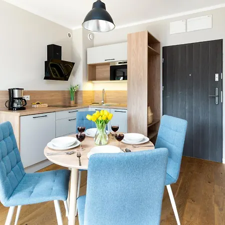 Apartment Wonder Home- Sienkiewicza 9, Scisle Centrum, Blisko Deptaka Swieradow-Zdroj